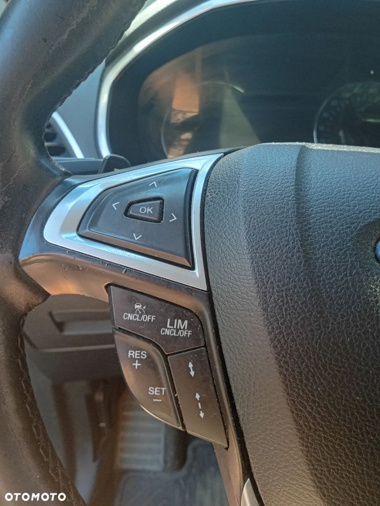 Ford S-Max 2.0 TDCi Bi-Turbo Titanium PowerShift - 19
