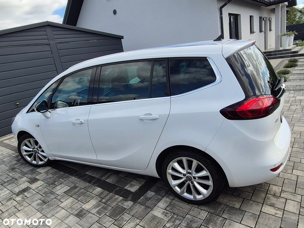 Opel Zafira 2.0 CDTI Cosmo EcoFLEX S&S - 4