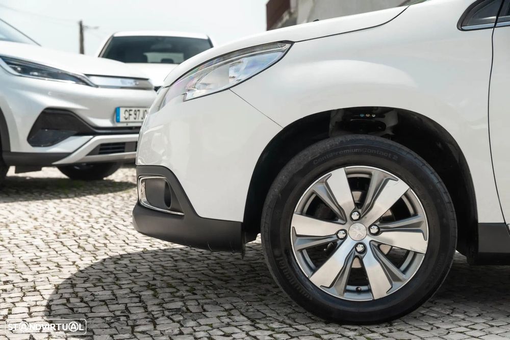 Peugeot 2008 1.2 VTi Allure - 9
