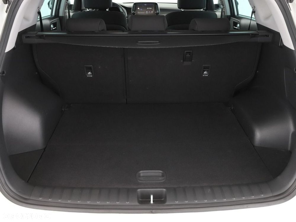 Hyundai Tucson blue 1.6 CRDi 4WD DCT Premium - 21