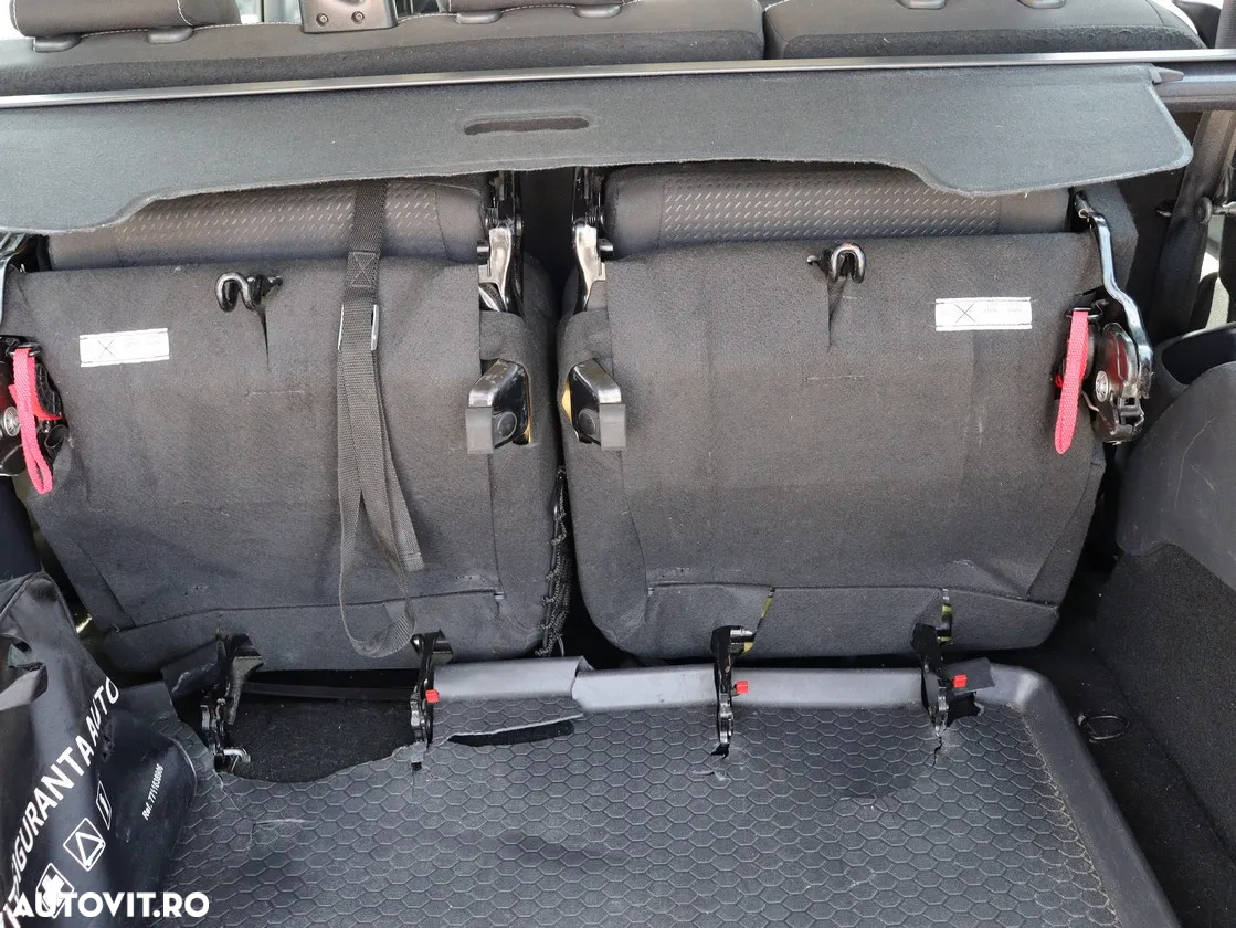 Dacia Lodgy 1.5 Blue dCi Laureate - 13