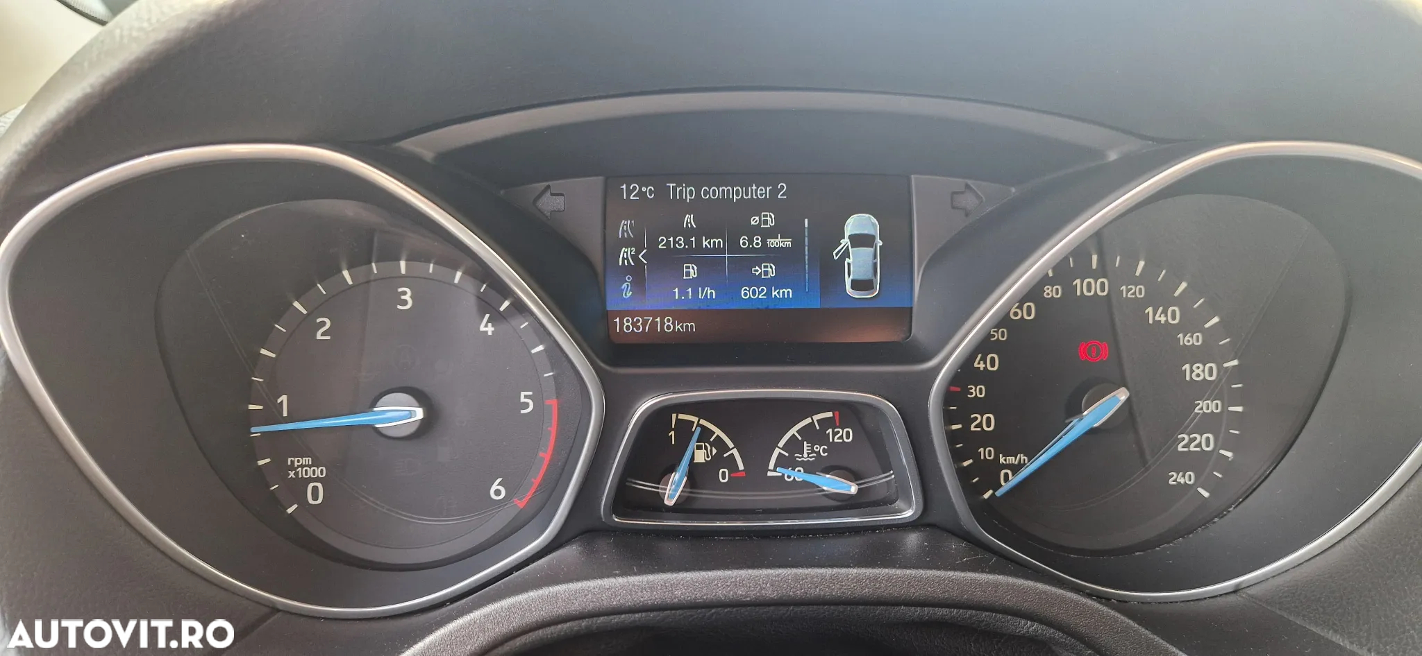 Ford Focus 2.0 TDCI Titanium - 8