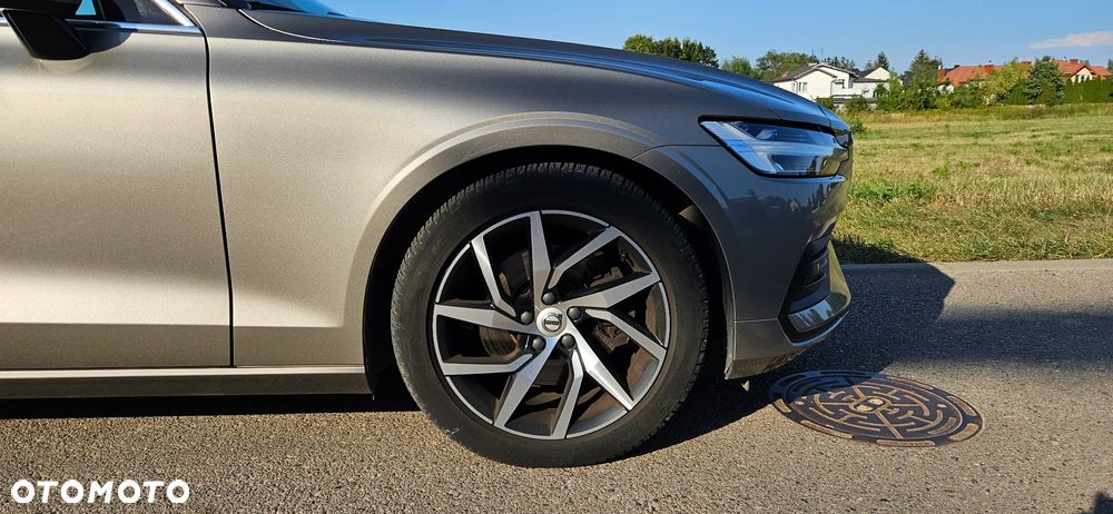 Volvo S60 T4 Momentum Pro - 2