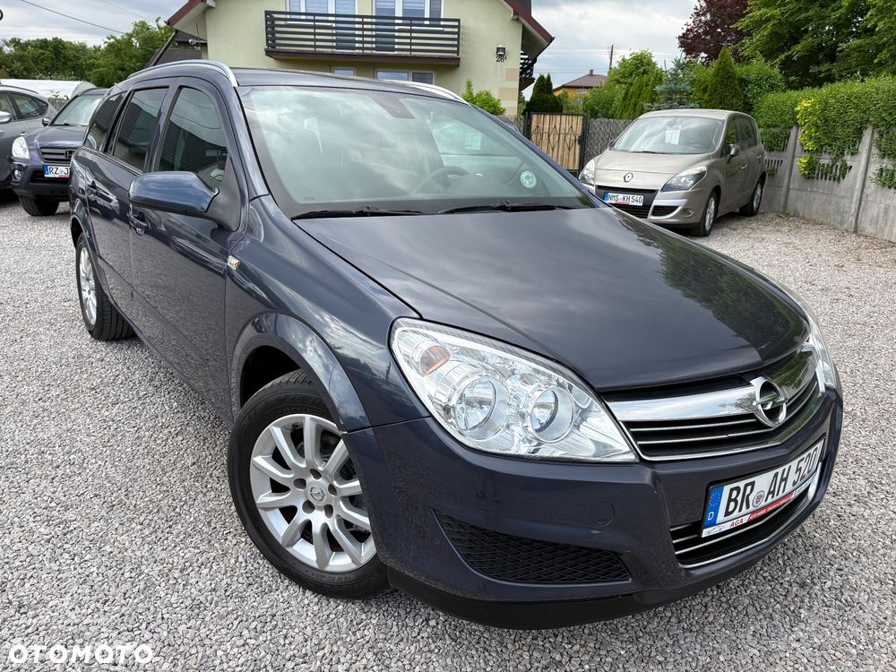Opel Astra 1.6 Design Edition - 10