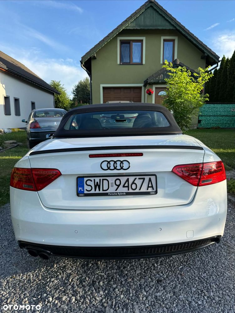 Audi A5 Cabrio - 8