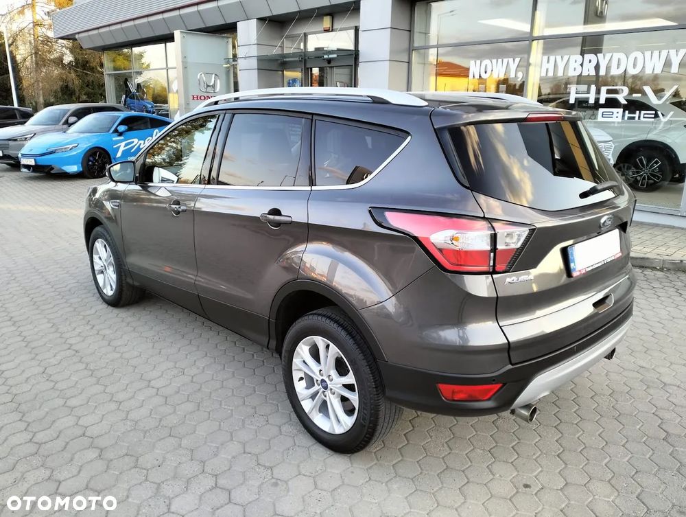 Ford Kuga - 3