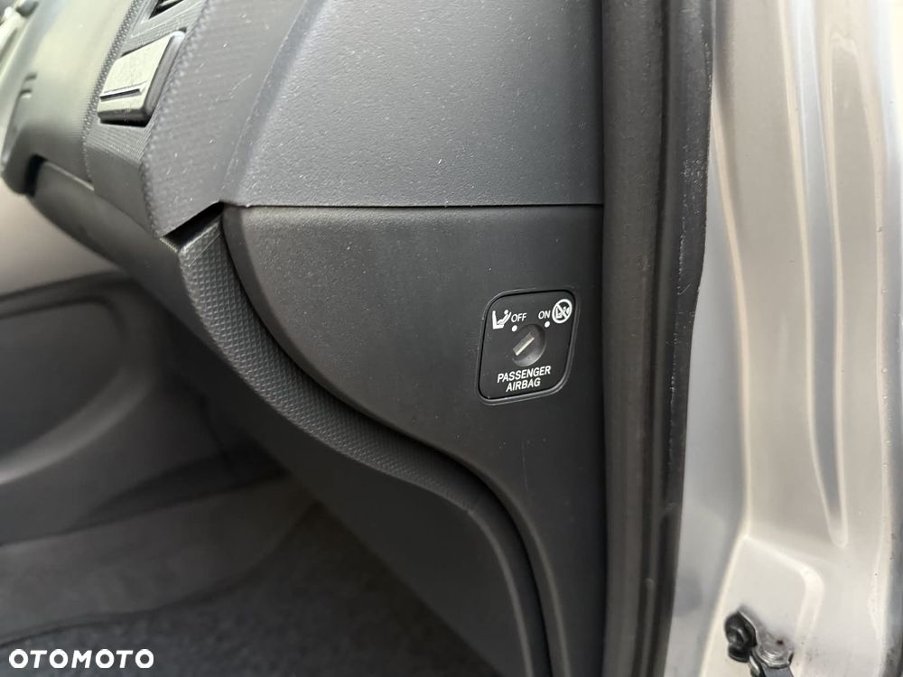 Toyota Auris 1.6 MultiMode Edition - 26