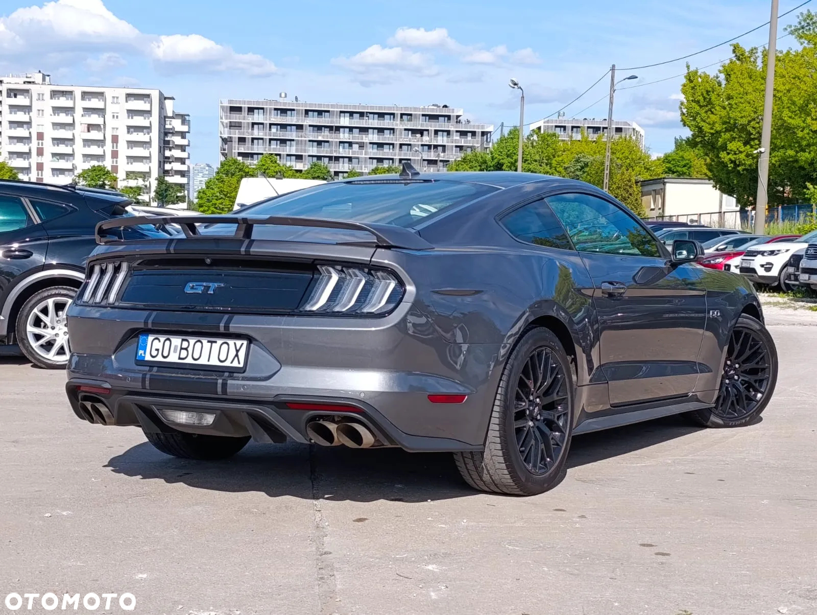 Ford Mustang - 31