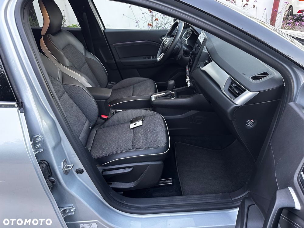 Renault Captur TCe Mild Hybrid 160 EDC GPF TECHNO - 21