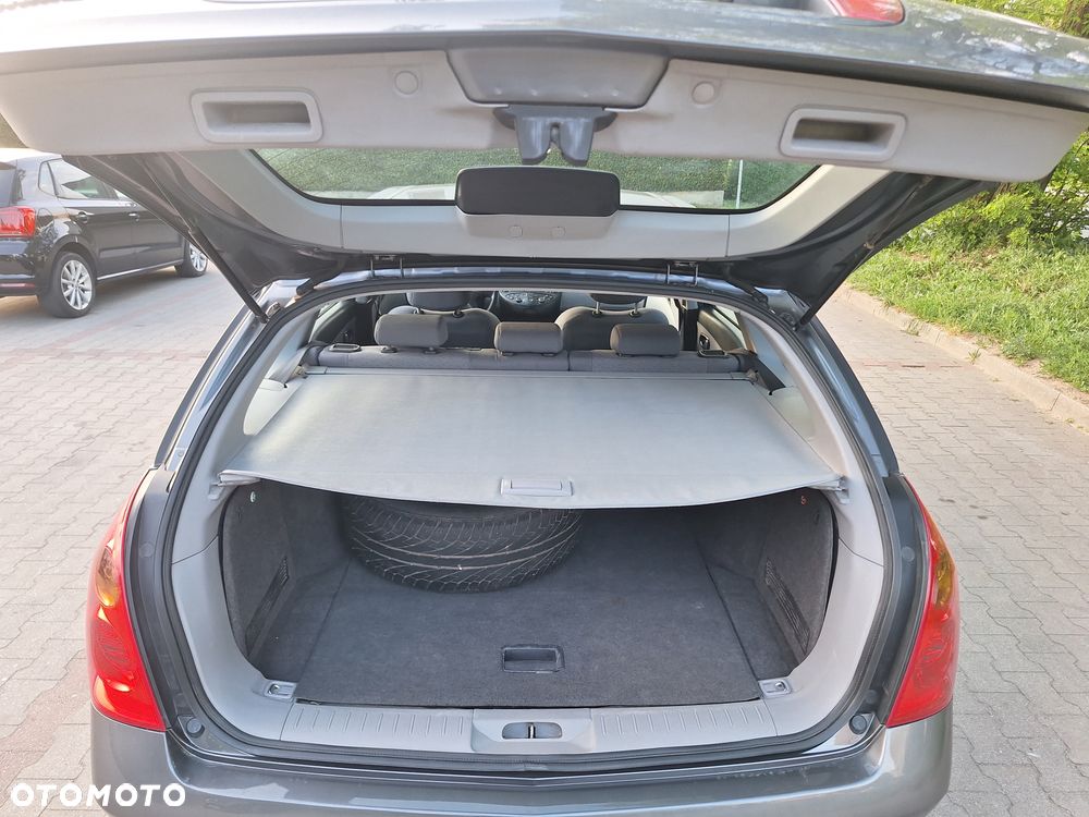 Nissan Primera Traveller 1.8 acenta - 8