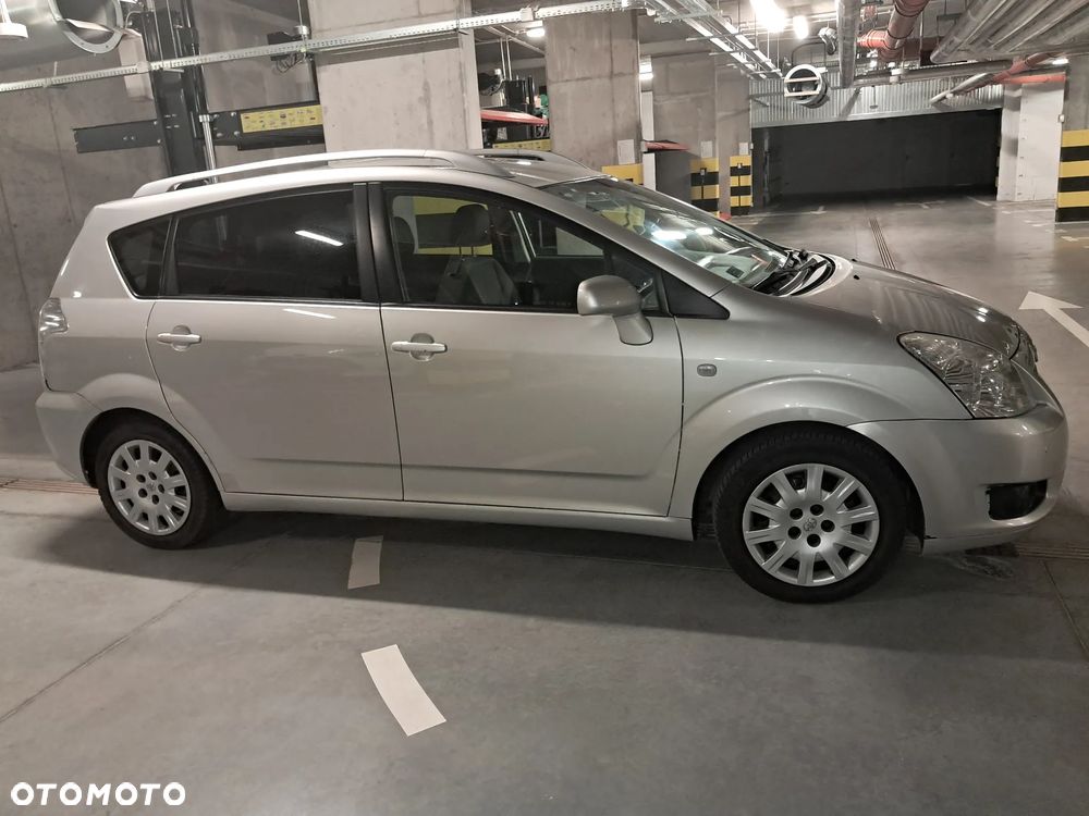 Toyota Corolla Verso 1.8 Sol + 7os - 9