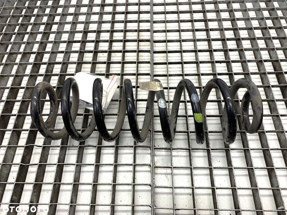 SPRĘŻYNA TYŁ  KIA NIRO II (SG2) 2022 - EV 150 kW [204 KM] elektryczny 2022 - 55330-AO200 - 1