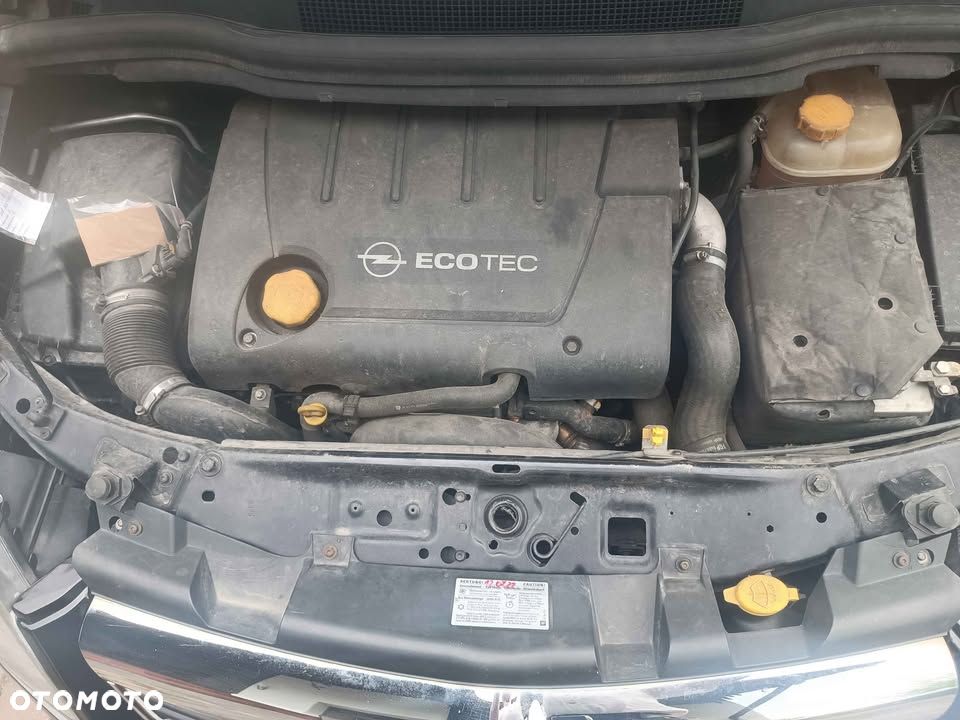Opel Zafira 1.9 CDTI - 14