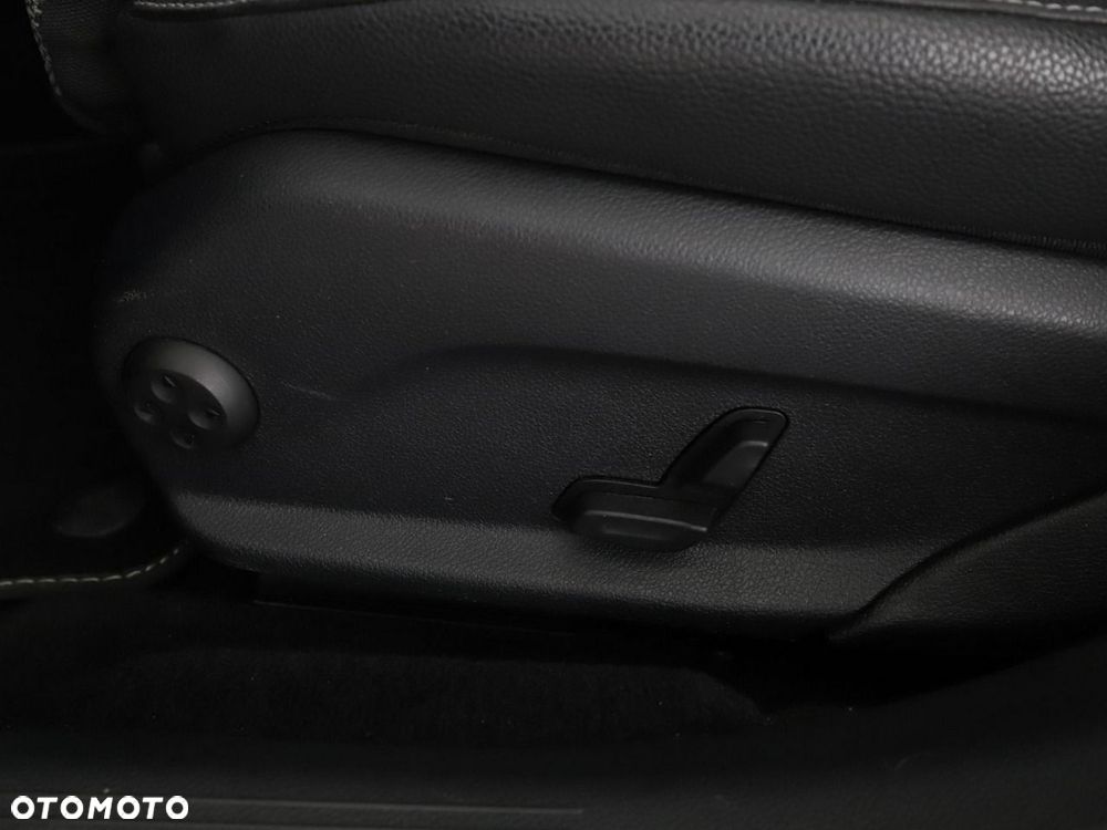 Mercedes-Benz Klasa E 220 d 9G-TRONIC Avantgarde - 41