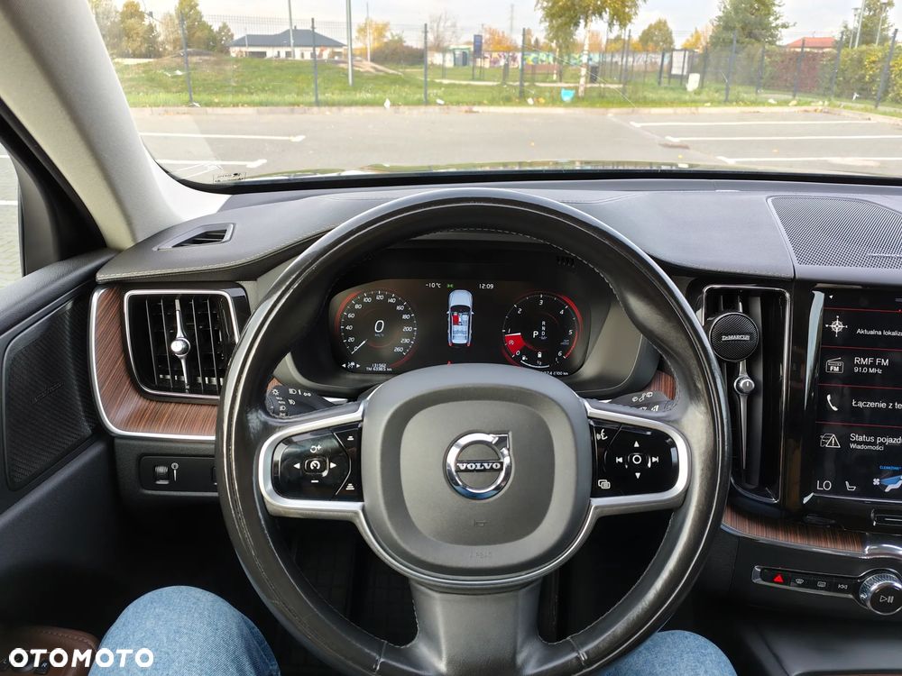 Volvo XC 60 B5 D AWD Inscription - 7