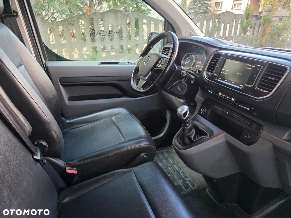 Opel Vivaro - 36