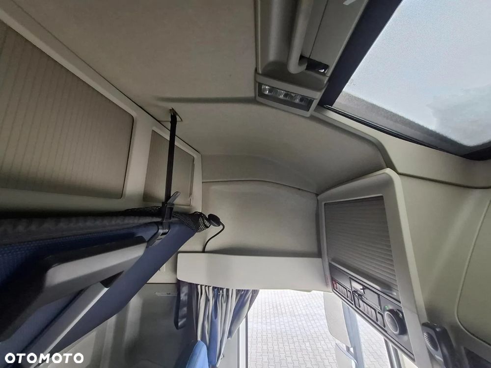 Volvo FH 460 ADR - 17