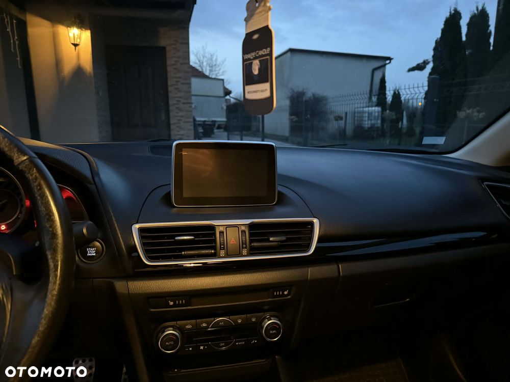 Mazda 3 2.0 Skyenergy EU6 - 15