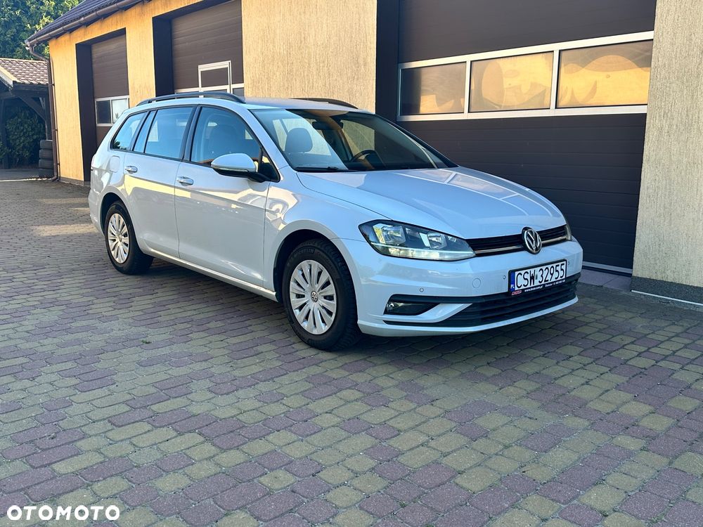 Volkswagen Golf 1.6 TDI BMT Comfortline - 1