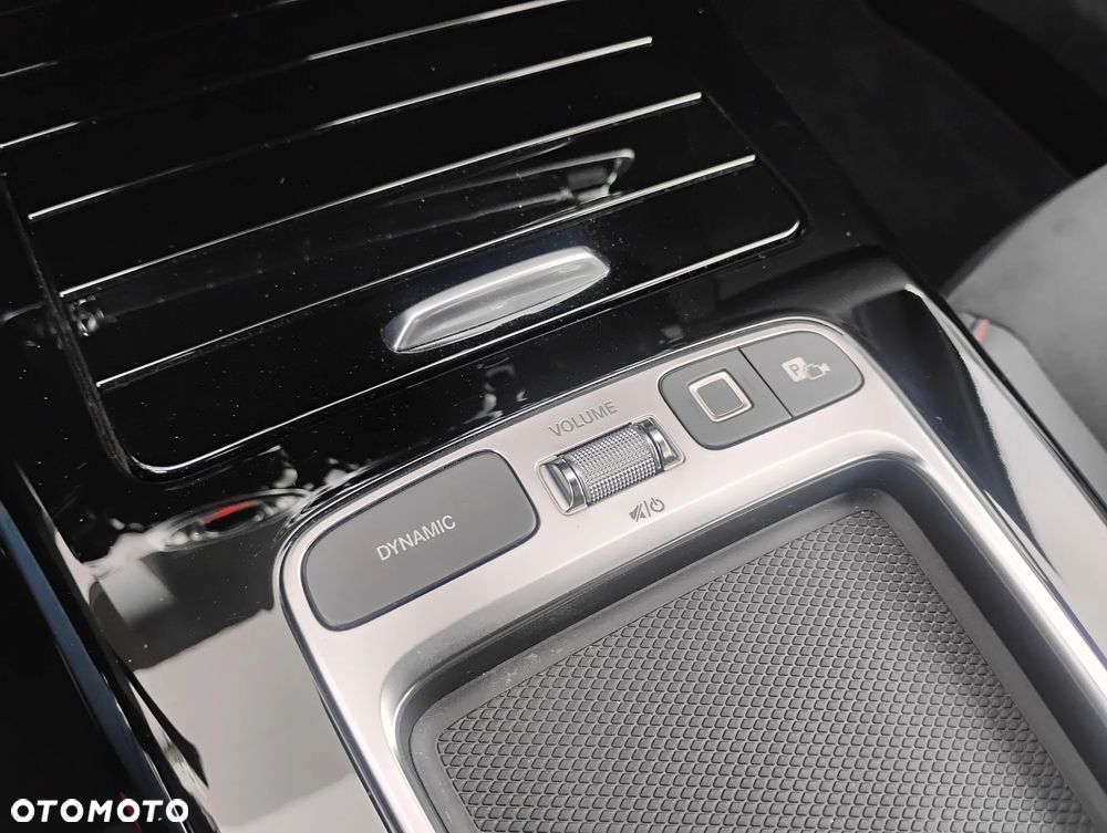 Mercedes-Benz Klasa A 200 AMG Line 7G-DCT - 14