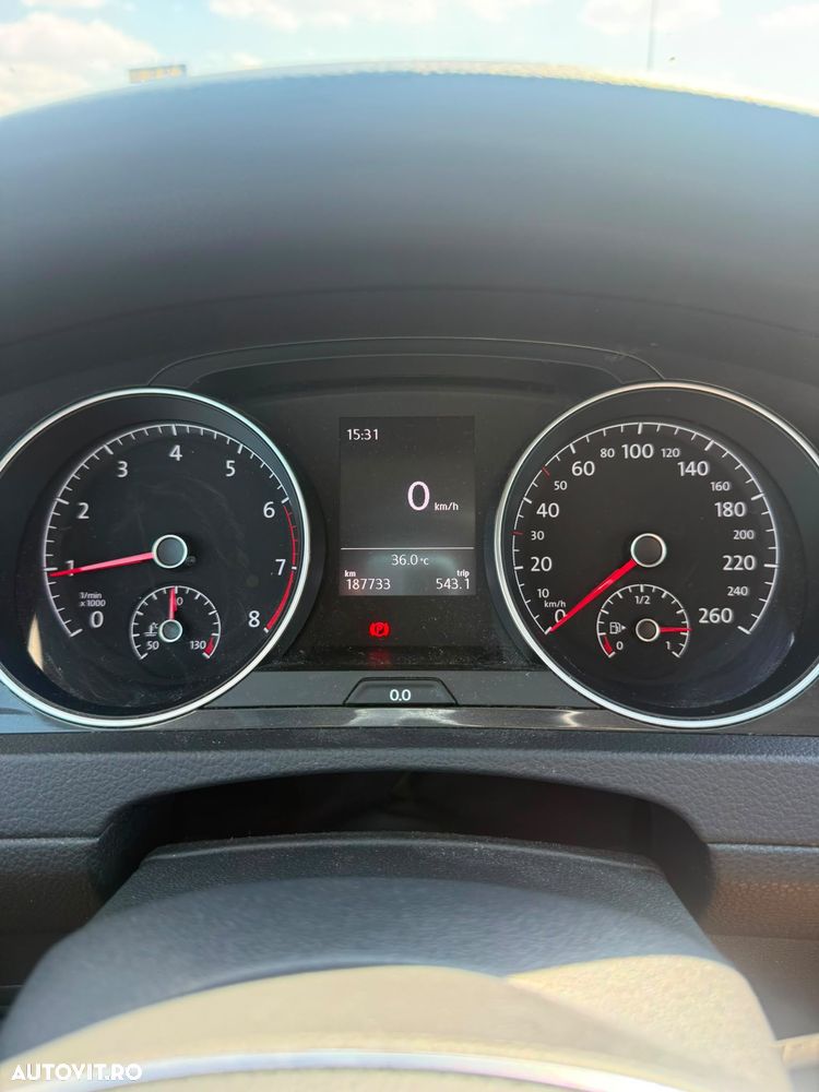 Volkswagen Golf 1.5 TSI Comfortline - 6