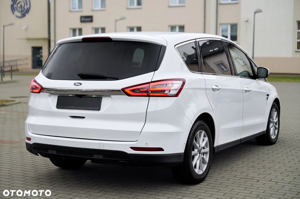 Ford S-Max 2.0 TDCi Titanium PowerShift - 16