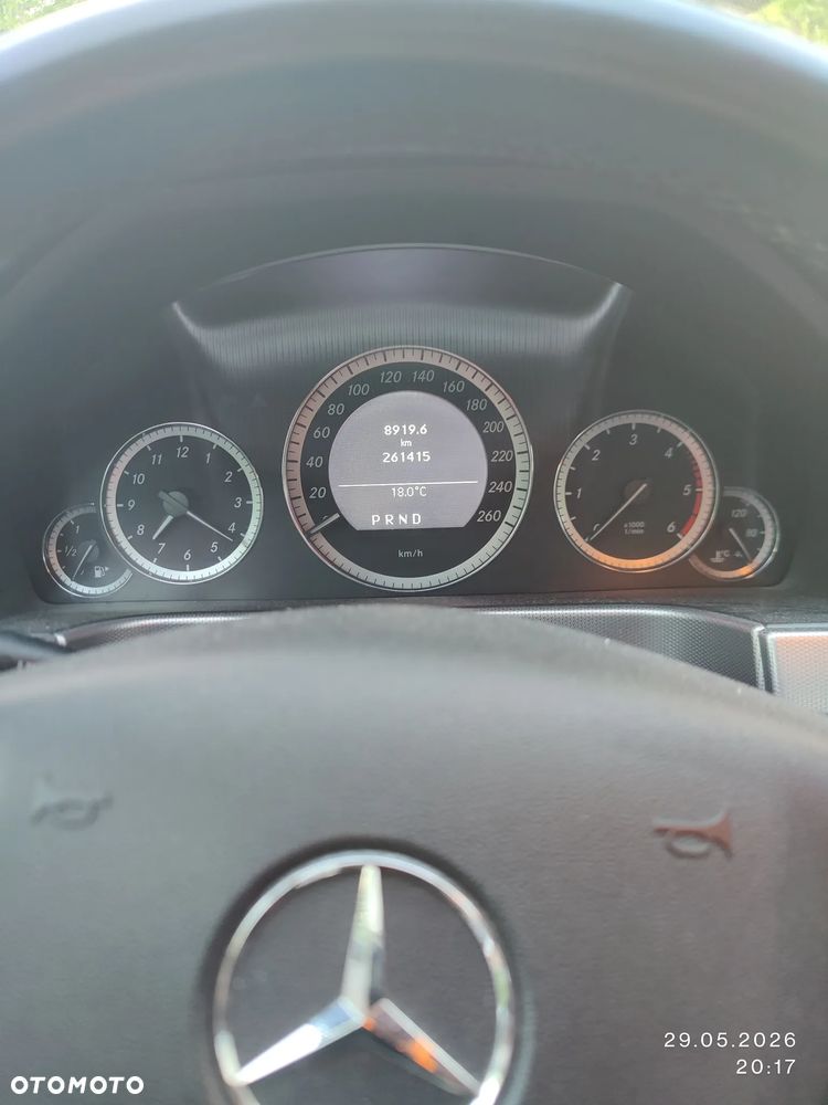 Mercedes-Benz Klasa E - 15