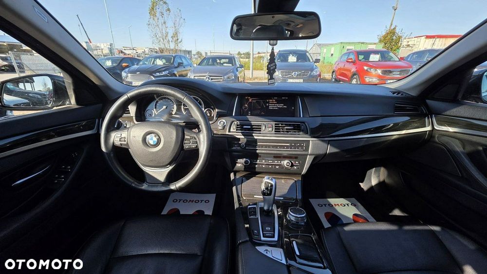 BMW Seria 5 - 24
