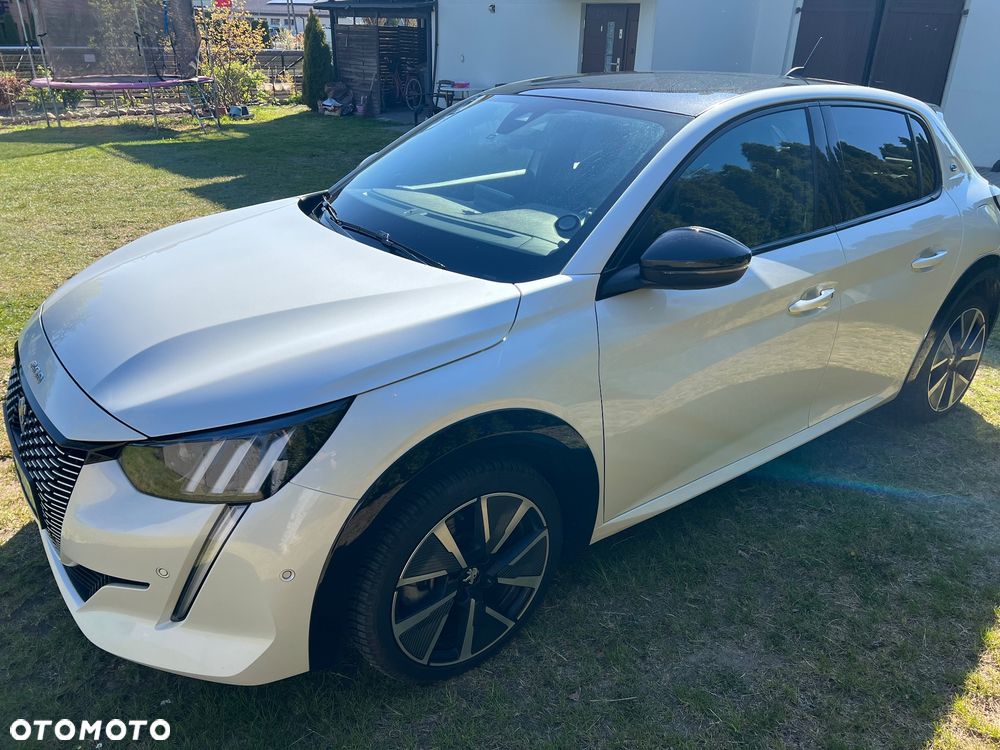 Peugeot 208 GT - 3