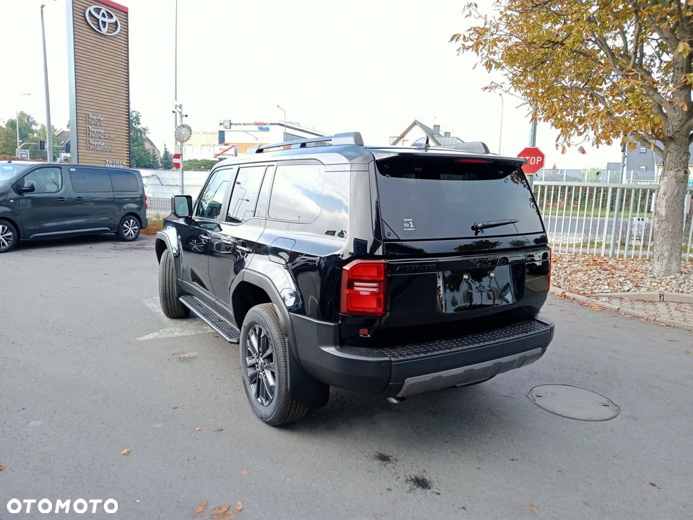Toyota Land Cruiser LC 2.8 D-4D Executive - 4