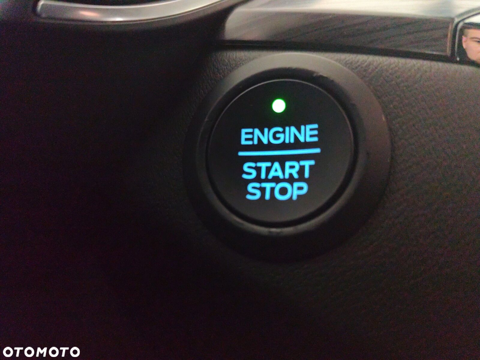 Ford Kuga - 36