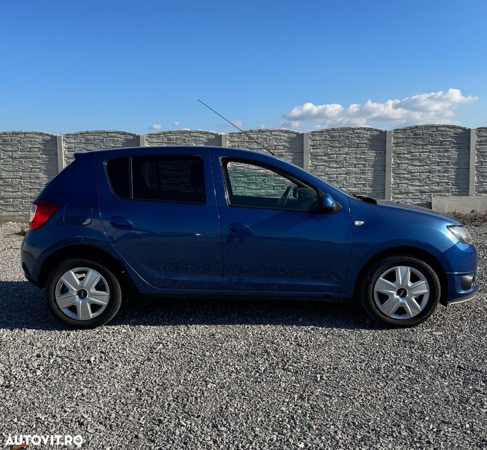Dacia Sandero - 4