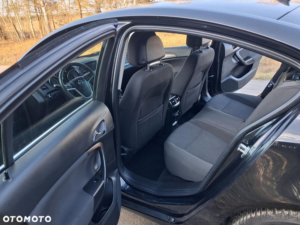 Opel Insignia - 29