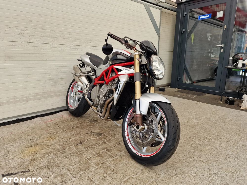 MV AGUSTA Brutale - 4