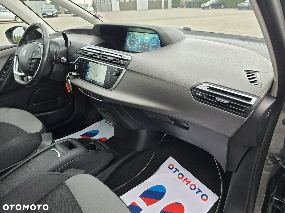Citroën C4 Picasso - 23