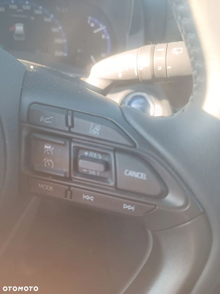 Toyota Yaris Cross - 19