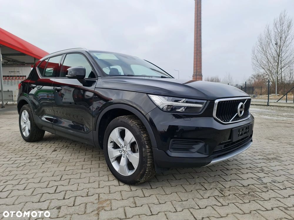Volvo XC 40 D3 AWD Geartronic Momentum Pro - 3