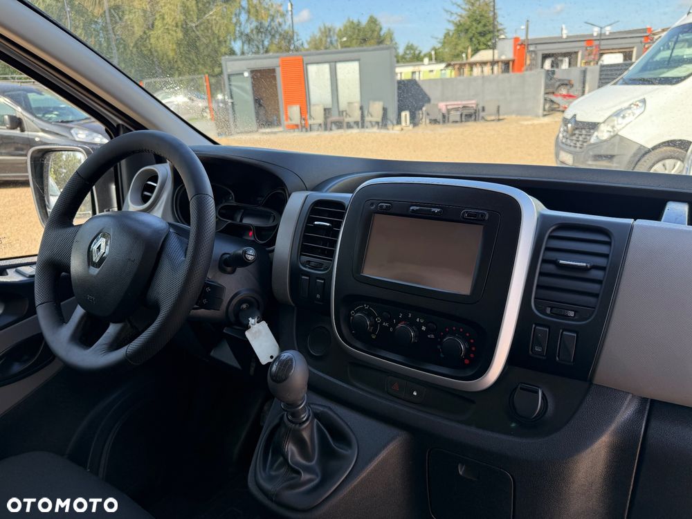 Renault Trafic - 22