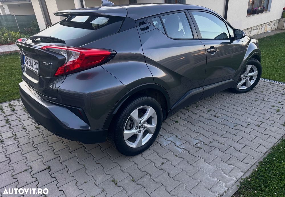 Toyota C-HR Business-Edition - 4