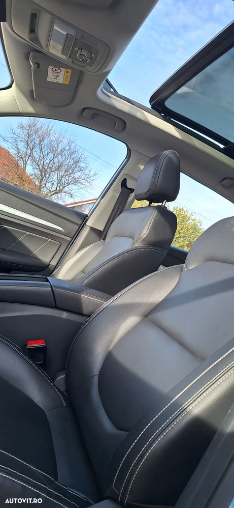 MG ZS EV Luxury - 25