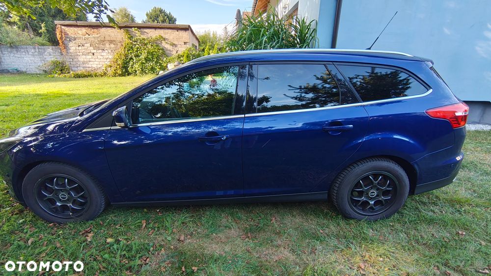 Ford Focus 1.5 EcoBoost Titanium ASS - 2
