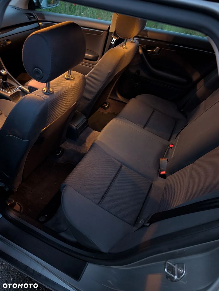 Audi A4 Avant 2 - 14