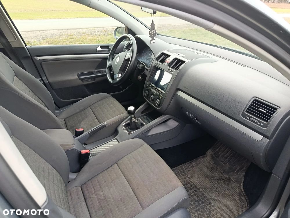 Volkswagen Golf - 7