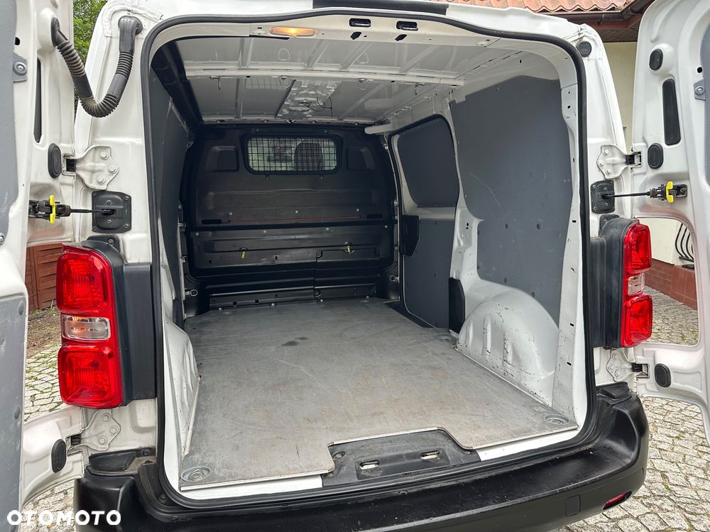 Toyota ProAce D-4D Medium 3,0t (bryg.) - 18