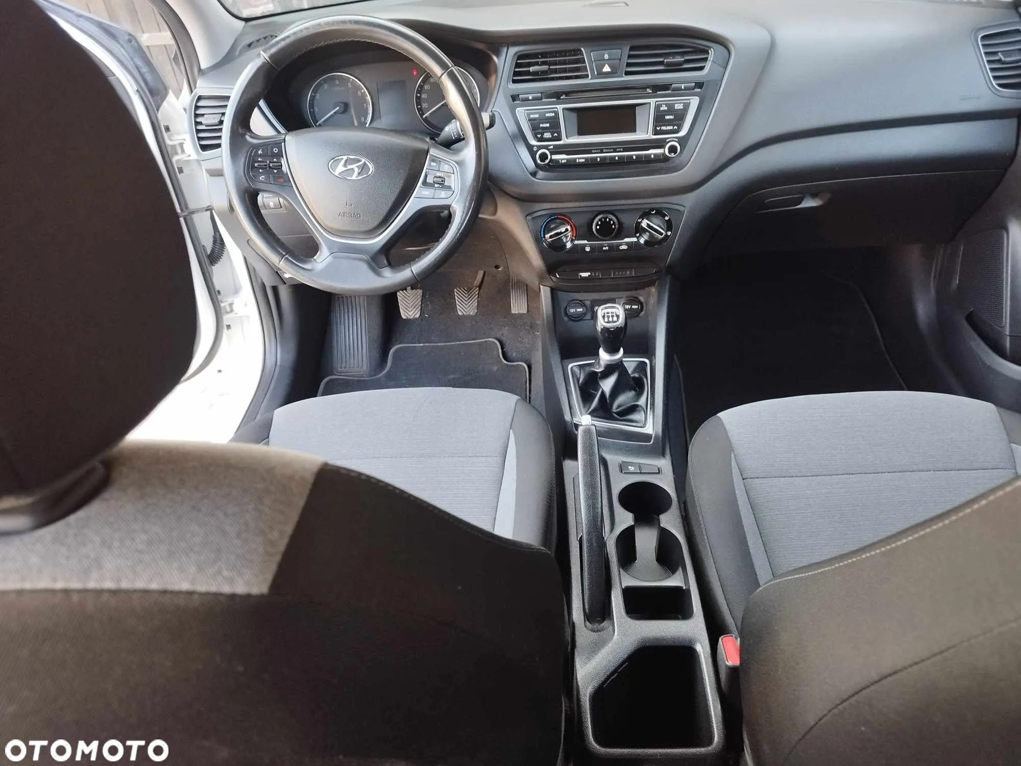 Hyundai i20 1.25 Comfort - 19
