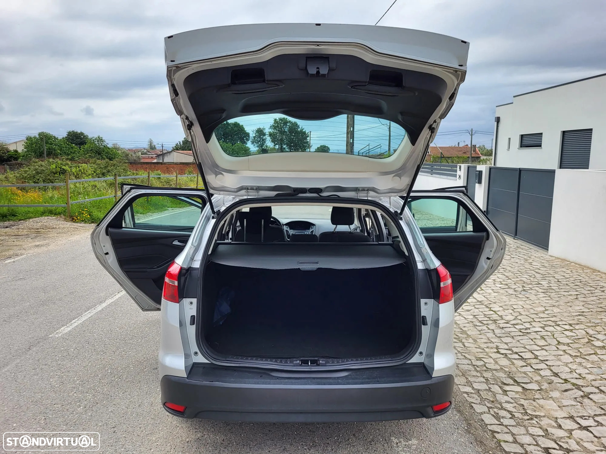 Ford Focus SW 1.5 TDCi Trend+ - 9