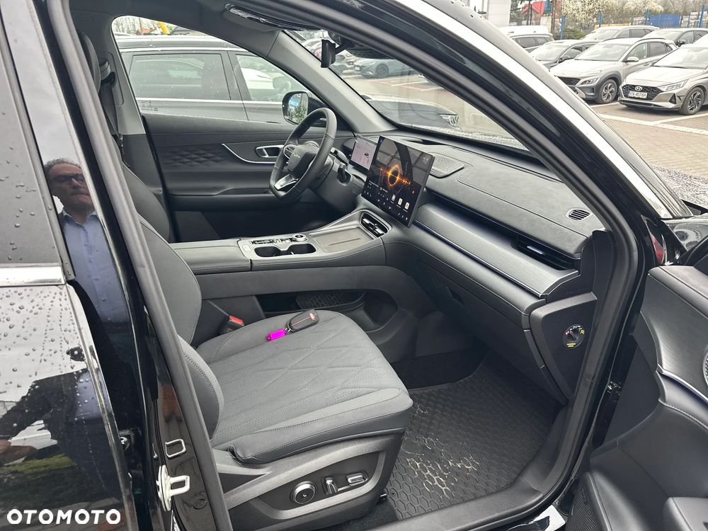 Chery Tiggo 8 1.5 T-GDI Super Hybrid Prestige DCT - 8