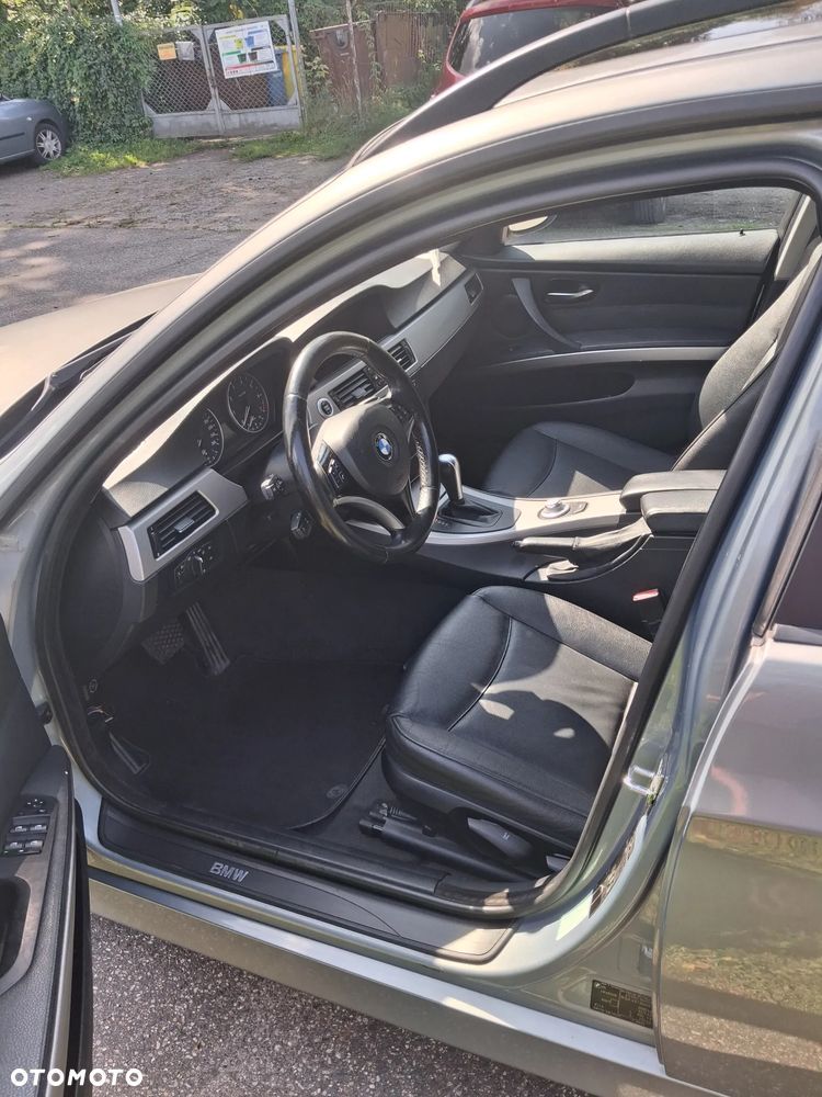BMW Seria 3 - 18