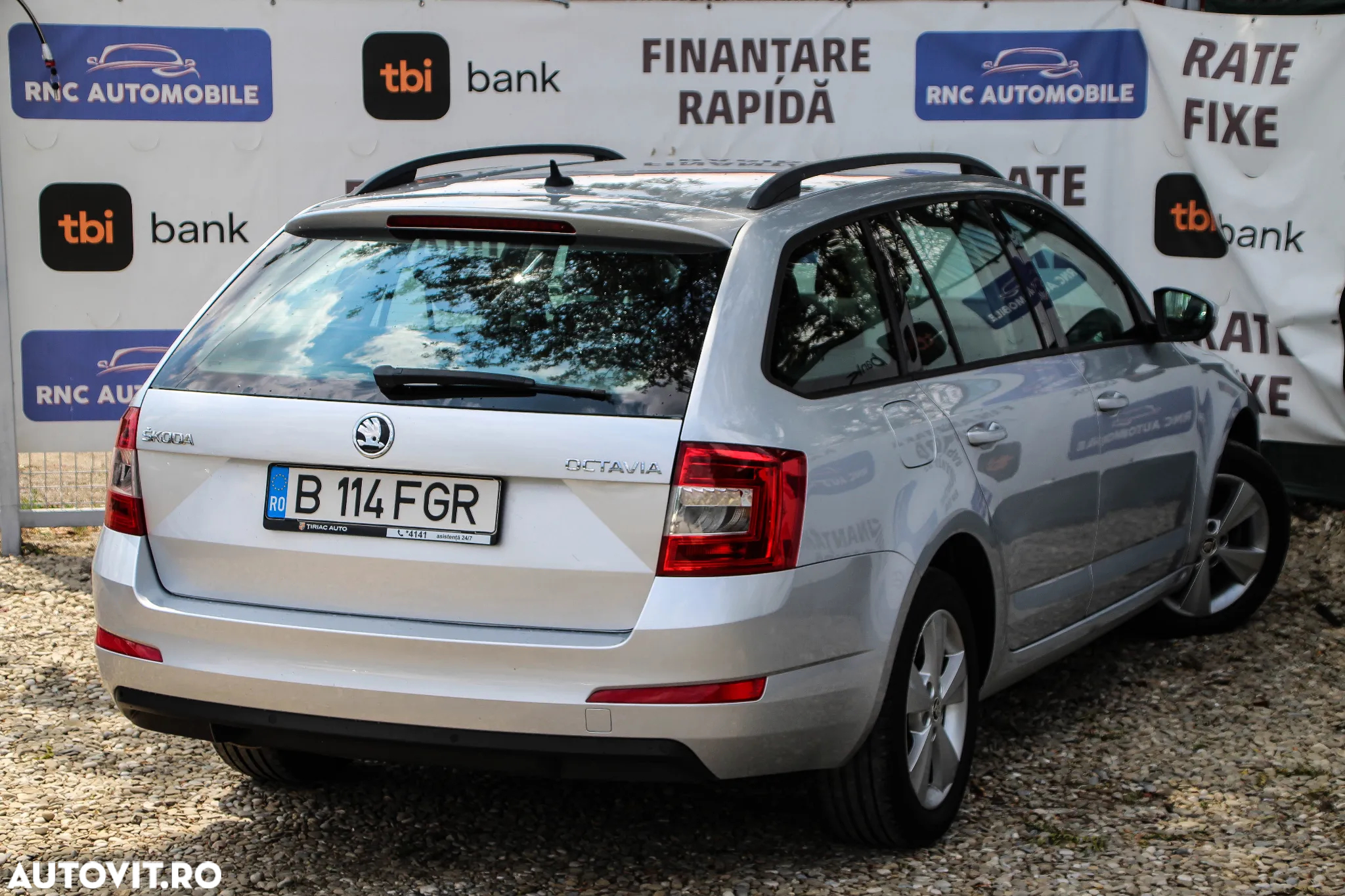 Skoda Octavia 2.0 TDI DSG Style - 4