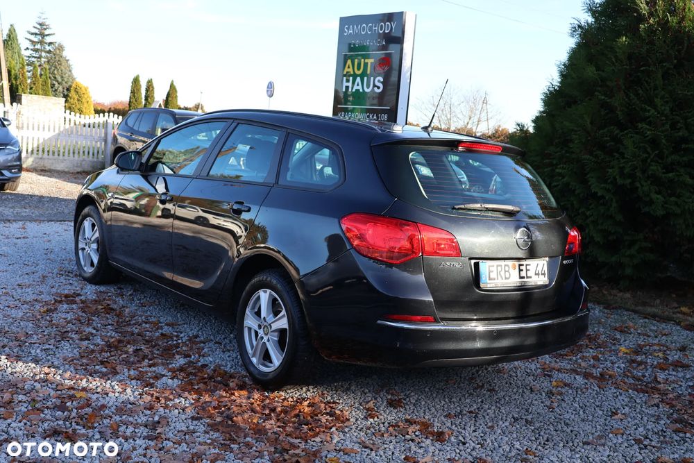 Opel Astra 1.6 CDTI Sports Tourer Active - 4